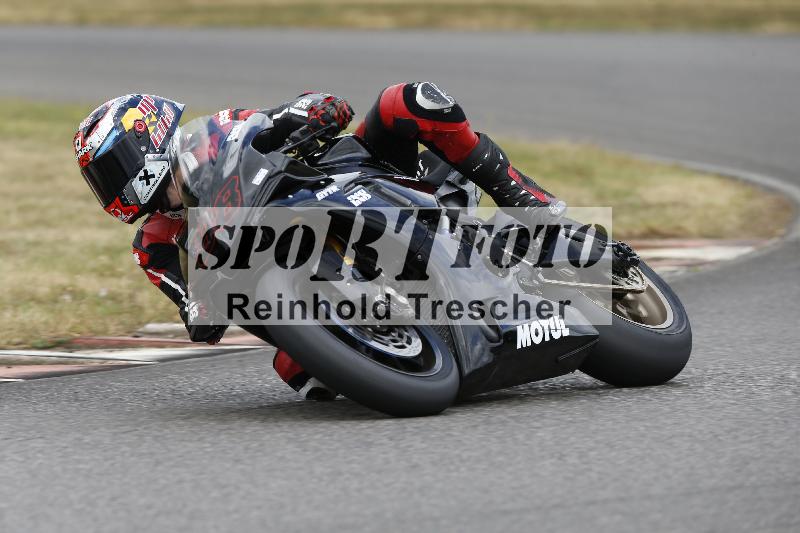 /32 07.07.2025 Plüss Moto Sport ADR/Freies Fahren/88